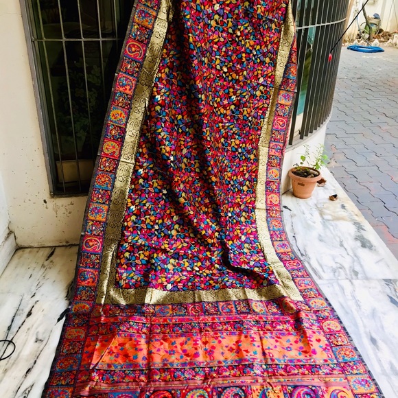 Pure Kani Silk Saree - Picture 1 of 3